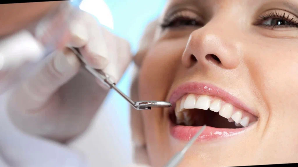 What to Expect After Tooth Extraction: A Step-by-Step Guide